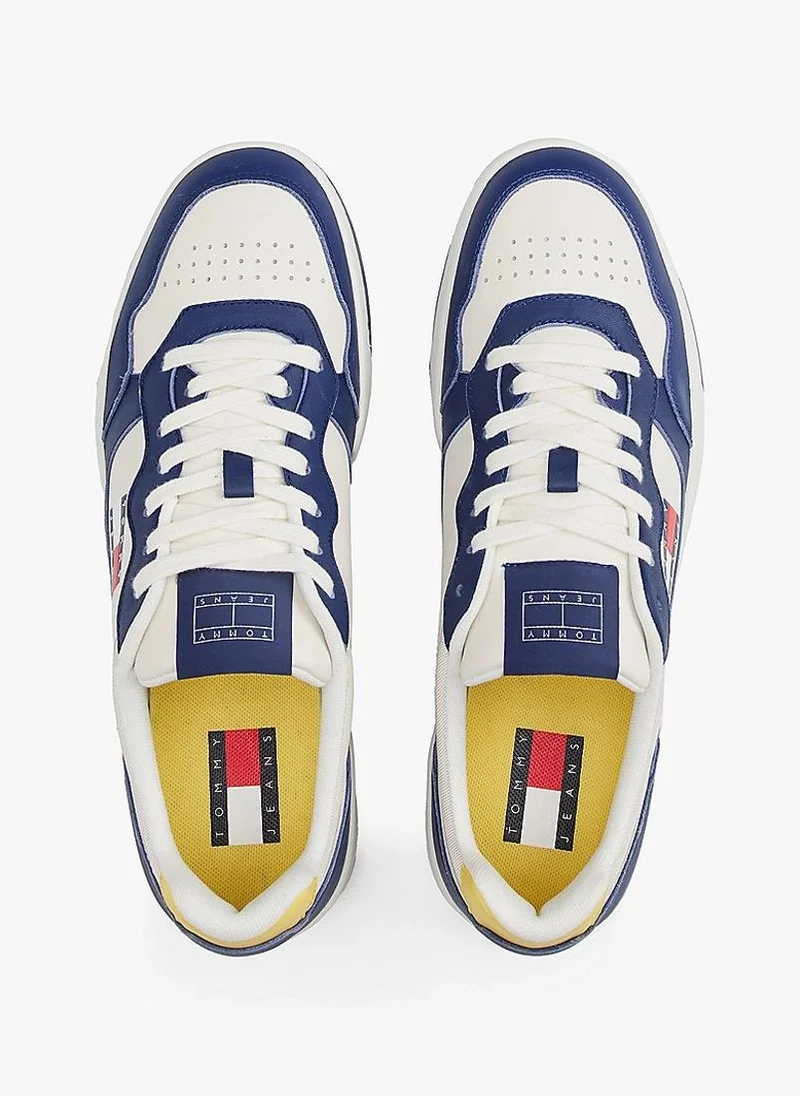 TOMMY JEANS ESSENTIAL LEATHER LOW TRAINERS