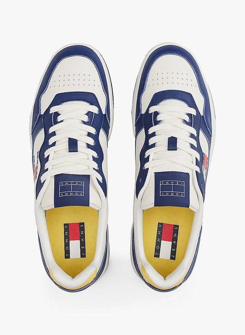 TOMMY JEANS ESSENTIAL LEATHER LOW TRAINERS  - Image 4
