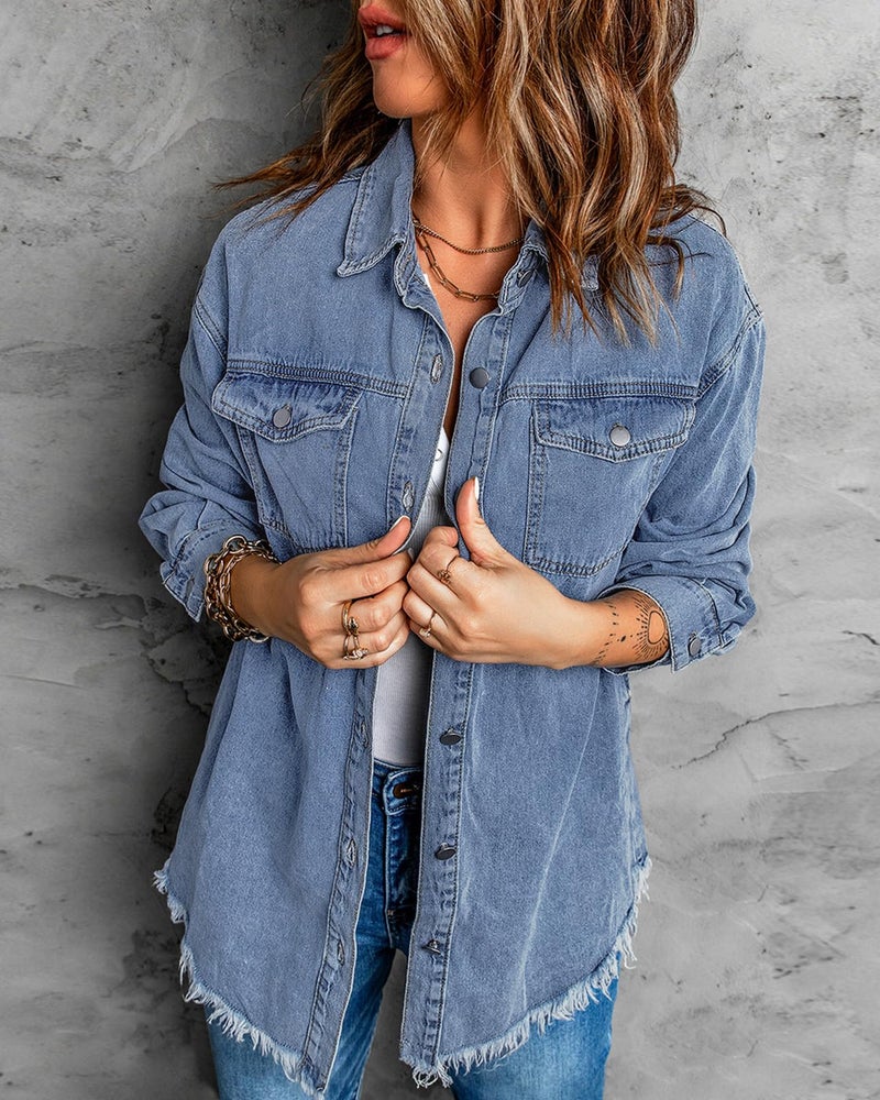 Vetinee Oversized Boyfriend Denim Jean Jacket with Buttons and Raw Hem Pockets - Blue, Size Medium 8-10 - Image 2