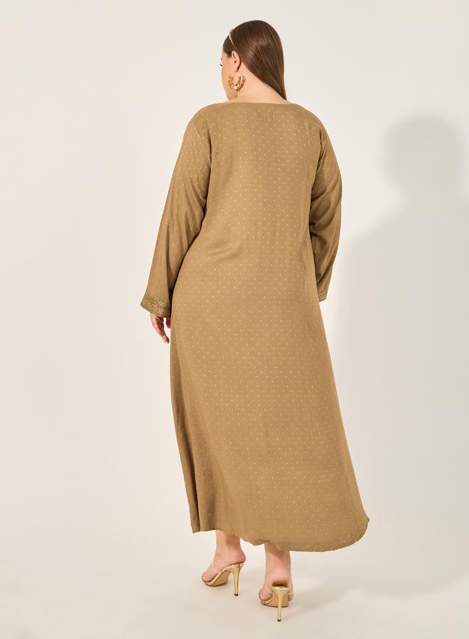 Styli Styli Plus Size Embroidered Round Neck A-Line Jalabyia  - Image 5