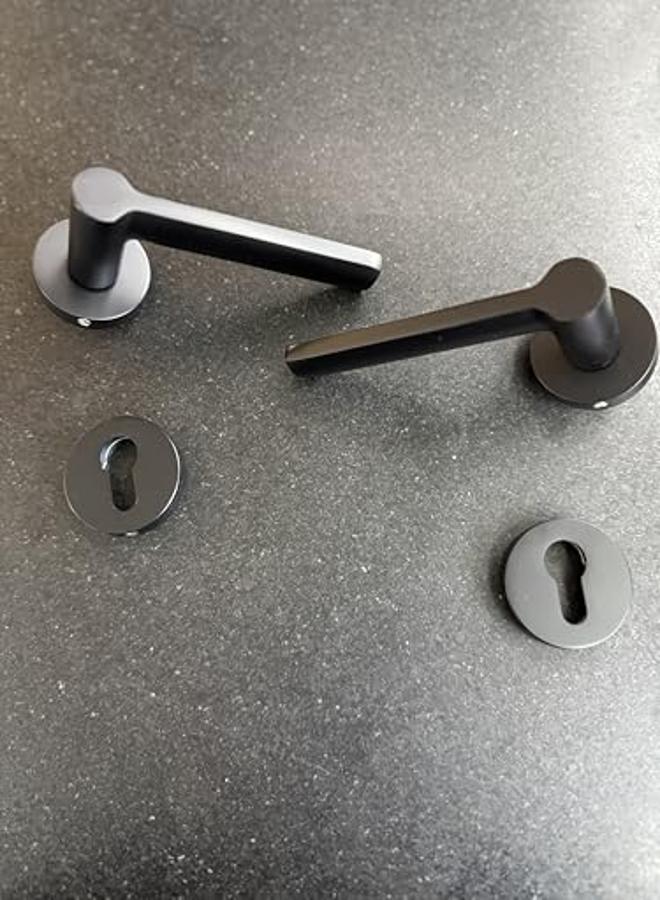 اكار باب داخلي لون اسود مودرن فتحة سلندر - Image 3