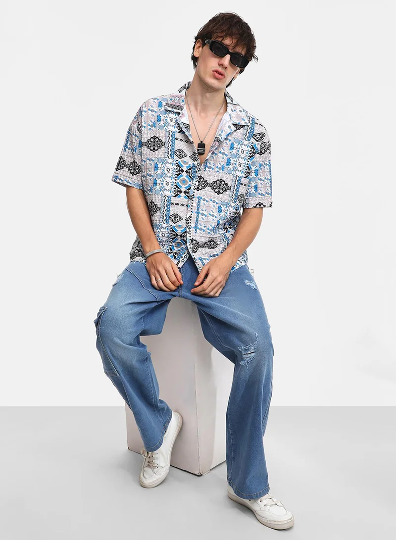كامبوس سوترا Men's Sky Blue & Cloud Grey Bohemian Impressions Oversized Shirt