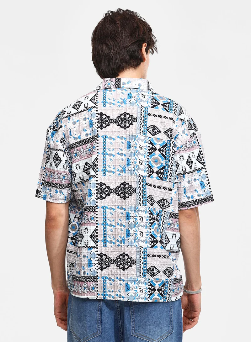 كامبوس سوترا Men's Sky Blue & Cloud Grey Bohemian Impressions Oversized Shirt