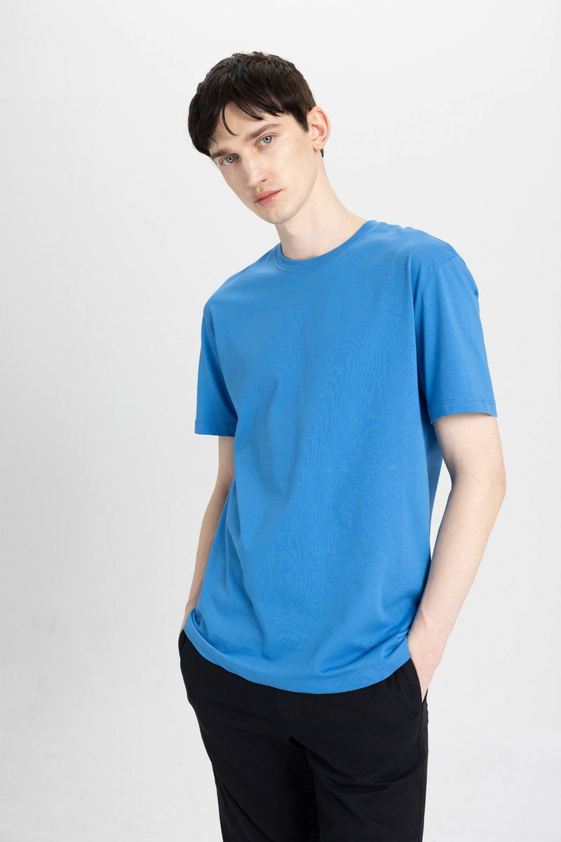 Man New Regular Fit Crew Neck Basic T-Shirt