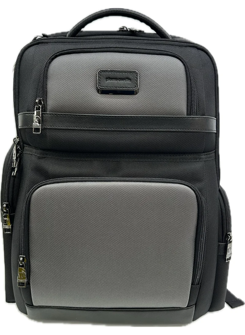 بيير كاردان Pierre Cardın 01PC00300 Deluxe Laptop Backpack