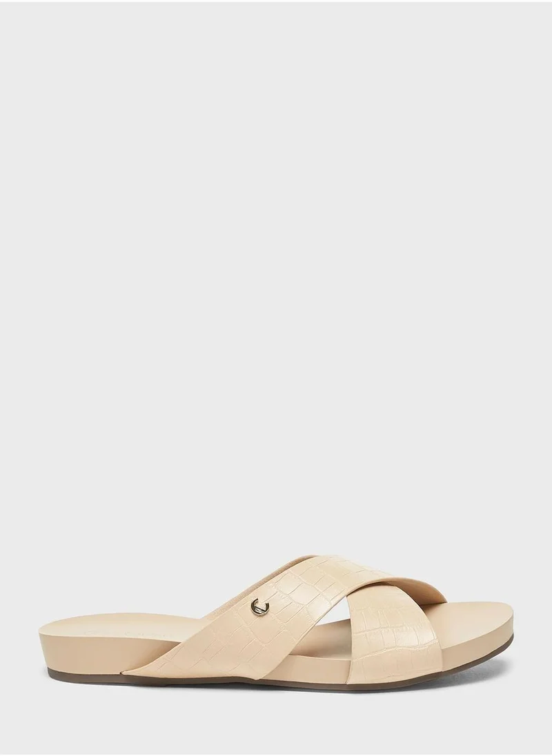 لو كونفورت X Strap Sandals