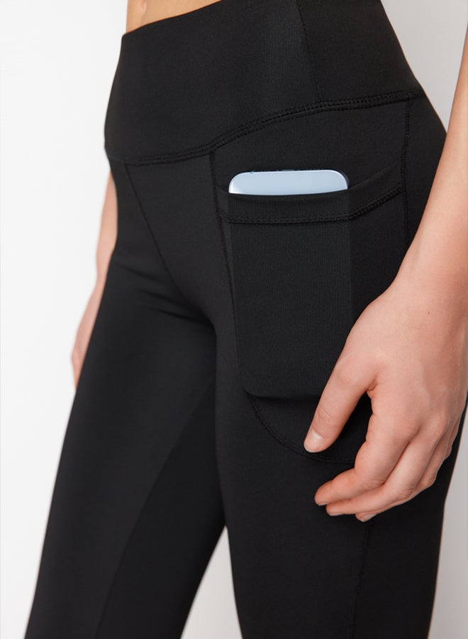 trendyol Black Scuba/Diving Fabric Relaxed Cut Flare Leg Knitted Sports Sweatpants  - Image 3