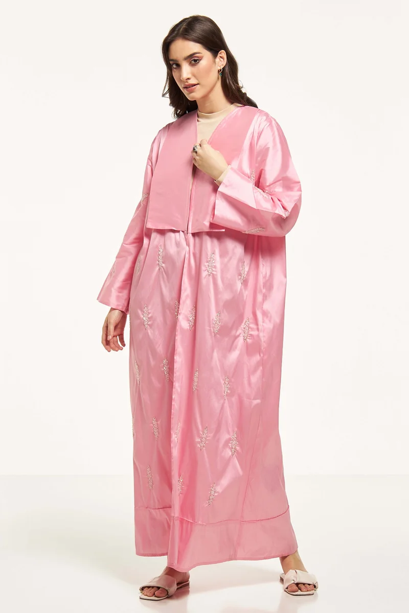 Moistreet Embellished Flared Sleeve Abaya