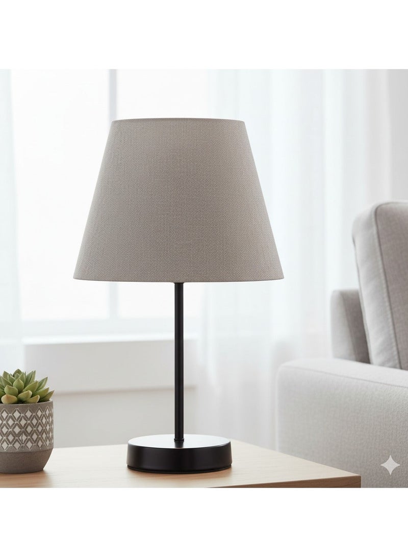 الروضة للإضاءة اباجورة شكل مميز وانيق بشابوة قماش فريد معدن - اباجورة مودرن لغرف النوم والمعيشة | اللون: اسود × رمادى | المقاس: 45x25x25 سم - Image 2