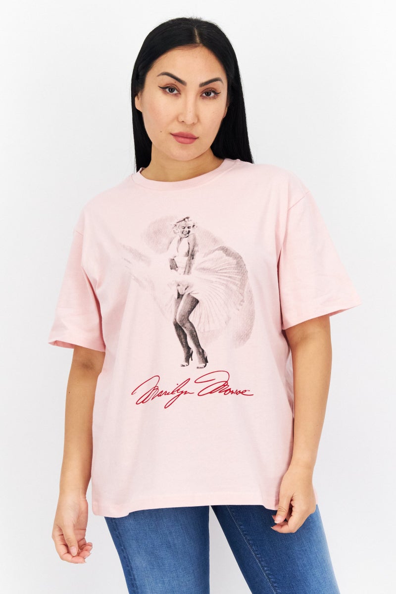 Marilyn Monroe Women Crew Neck Short Sleeve Graphic Print T-Shirt, Pink - Image 1