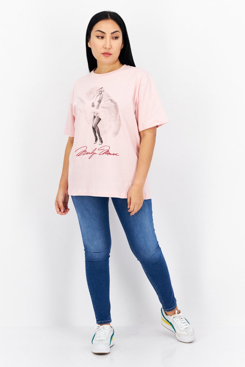 Marilyn Monroe Women Crew Neck Short Sleeve Graphic Print T-Shirt, Pink - Image 3