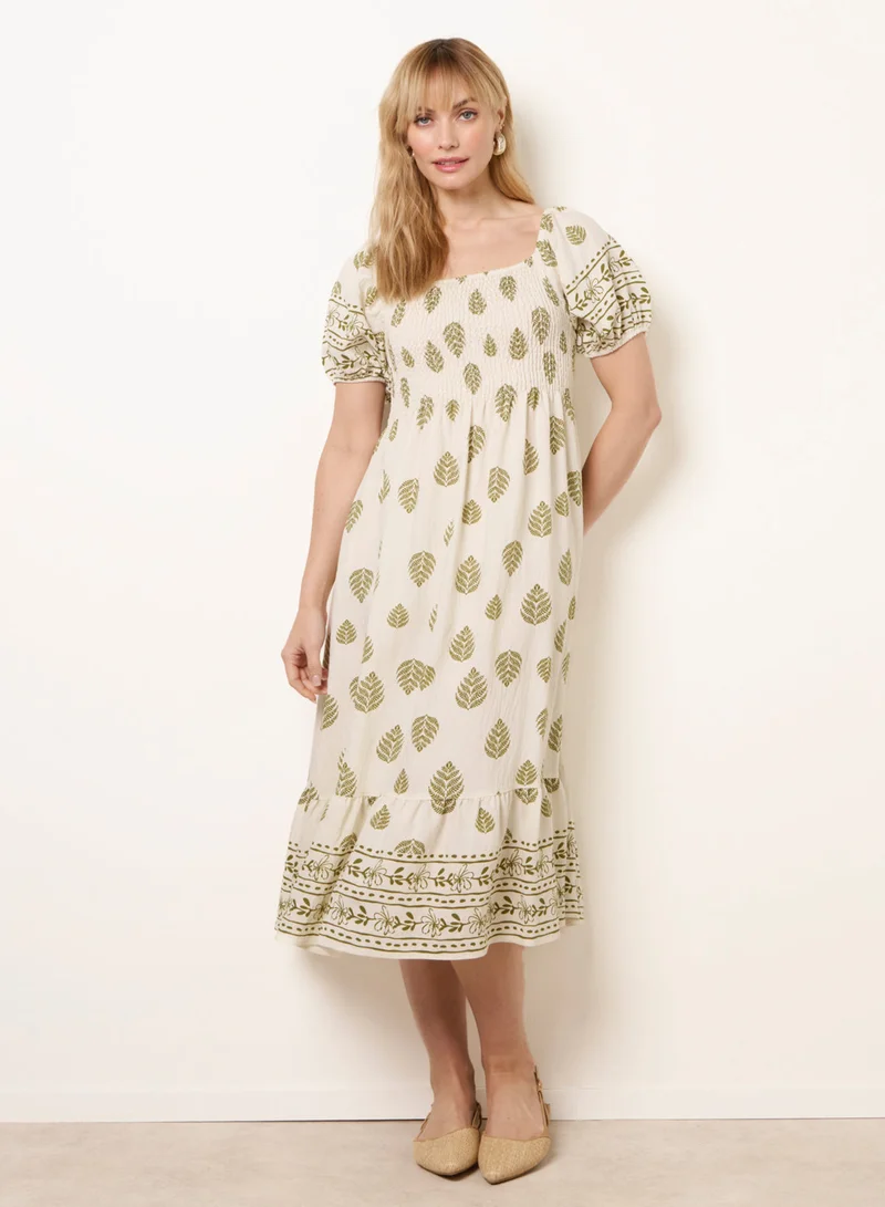بلو فانيلا Square Neck Puff Sleeve Shirred Border Midi Dress