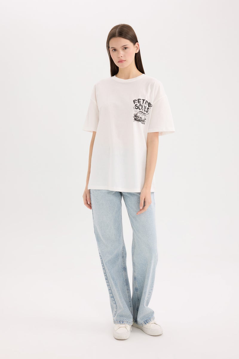 Woman Oversize Fit Crew Neck Short Sleeve T