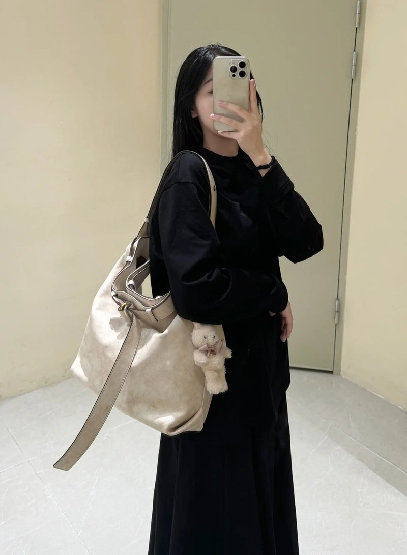 جي تي حقيبة كتف متوسطة الحجم من غروتو حقيبة الأم حقيبة كتف كروس كروس حقيبة كتف متوسطة الحجم - Image 3