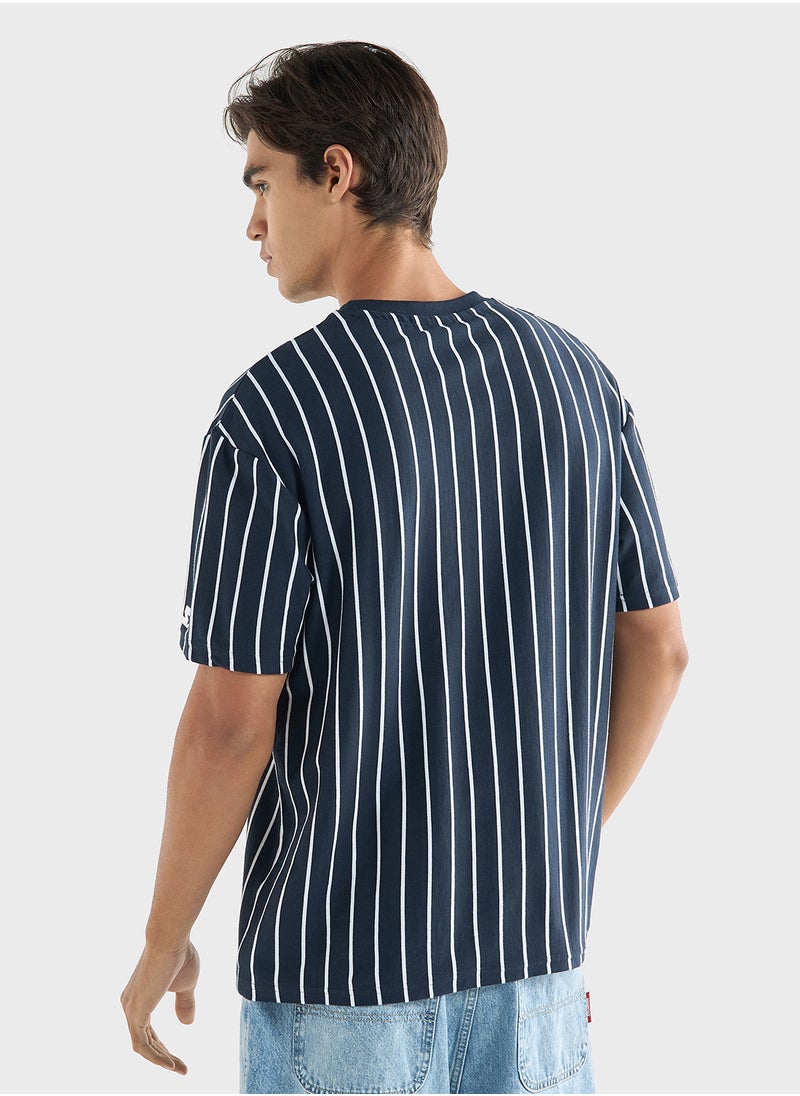 FAV T-Shirt With Crew Neck  - Image 2