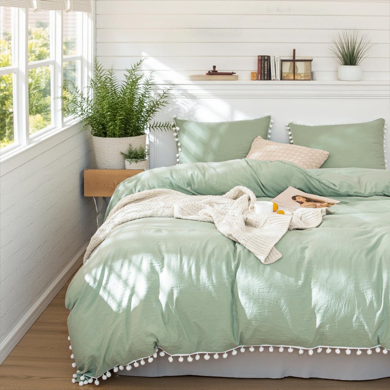Bedbay Sage Green Comforter Set Twin Size Green Bedding Set Ultra Soft Microfiber Pom Pom Bedding Comforter Set 2Pieces Boho Bedding Comforter Twin Size Farmhouse Bedding Set