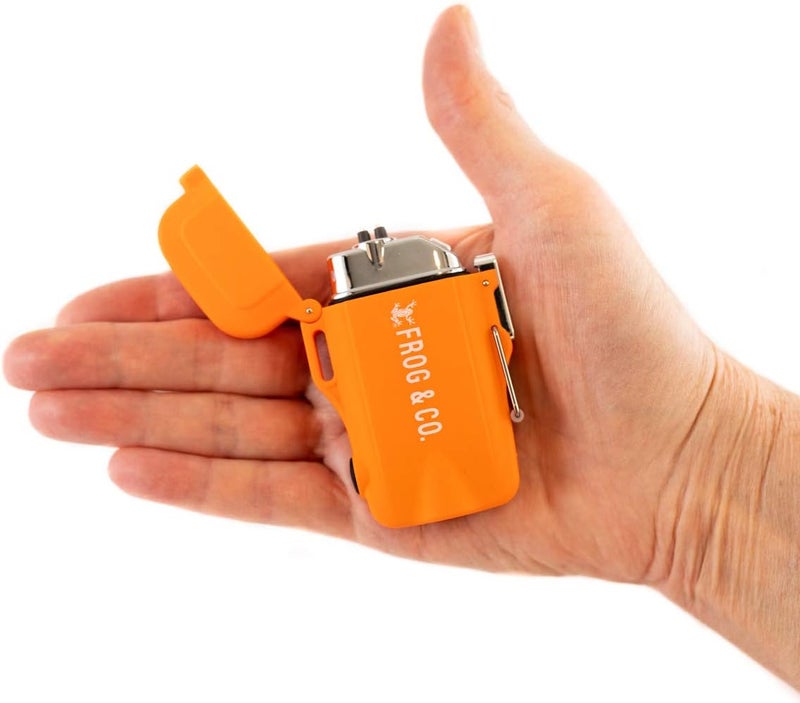 EZ FIRE FIRESTARTER ولاعة تسلا Tough من Survival Frog 2.0 – مقاومة للماء، مقاومة للرياح، بدون لهب، كهربائية قابلة لإعادة الشحن عبر USB مع مصباح يدوي مدمج وصفارة طوارئ. - Image 2