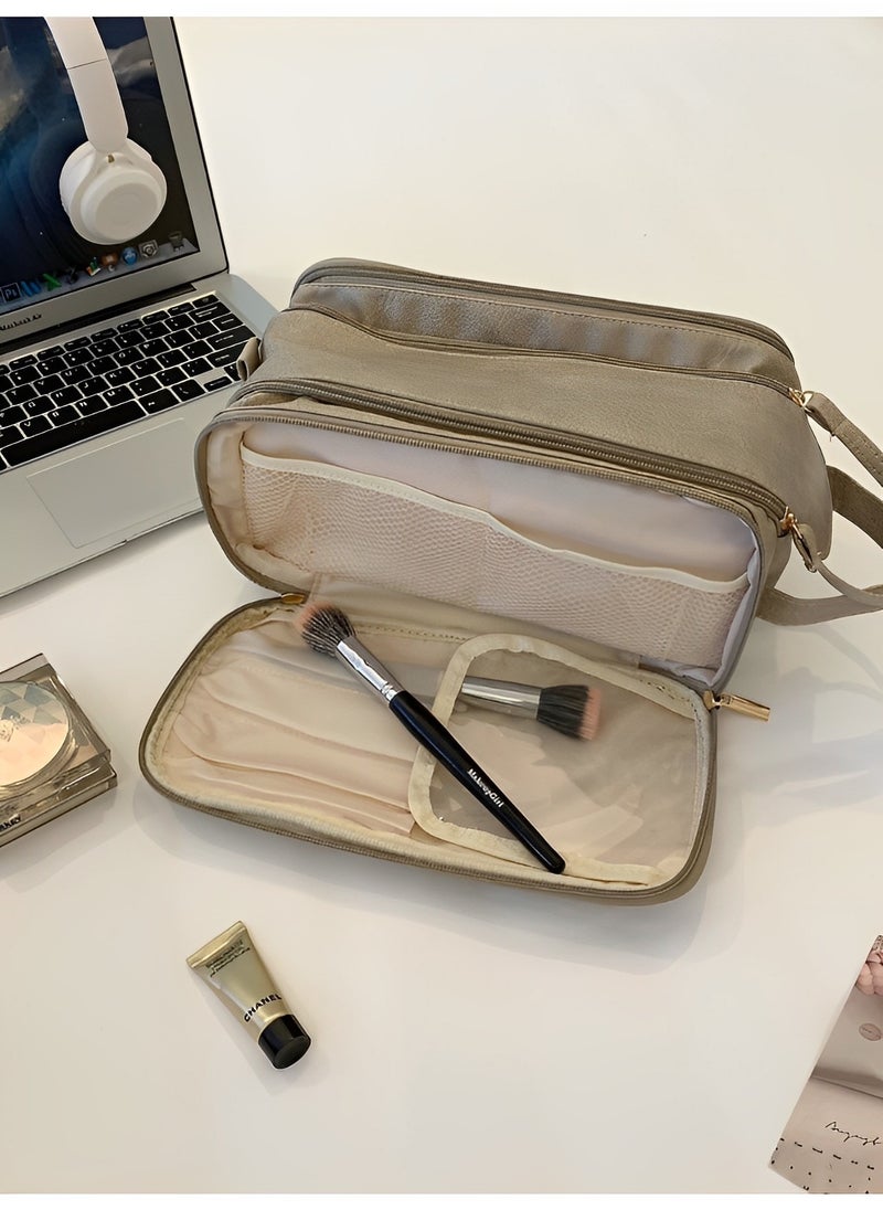 REOCLE - Travel Storage Bag with Large Capacity Portable Bags Waterproof  Organizer Bag Toiletry Bag with Dividers - Image 1