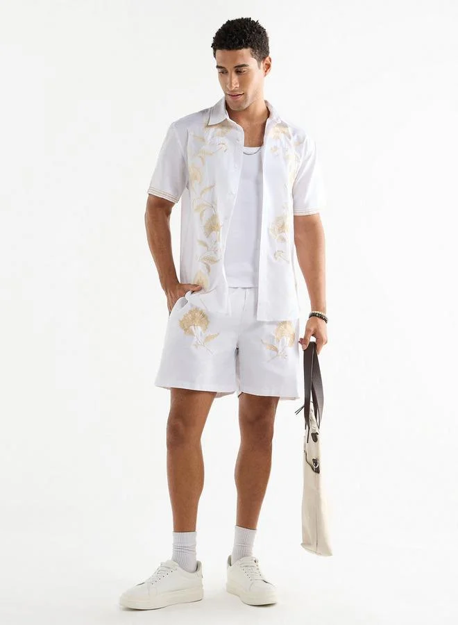 Splash FAV Embroidered Shorts with Drawstring Closure and Pockets