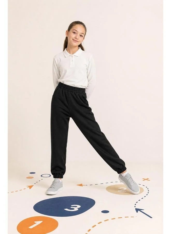 Perendi Elastic Comfortable Fit Pocket Unisex Sweatpants for Boys and Girls.