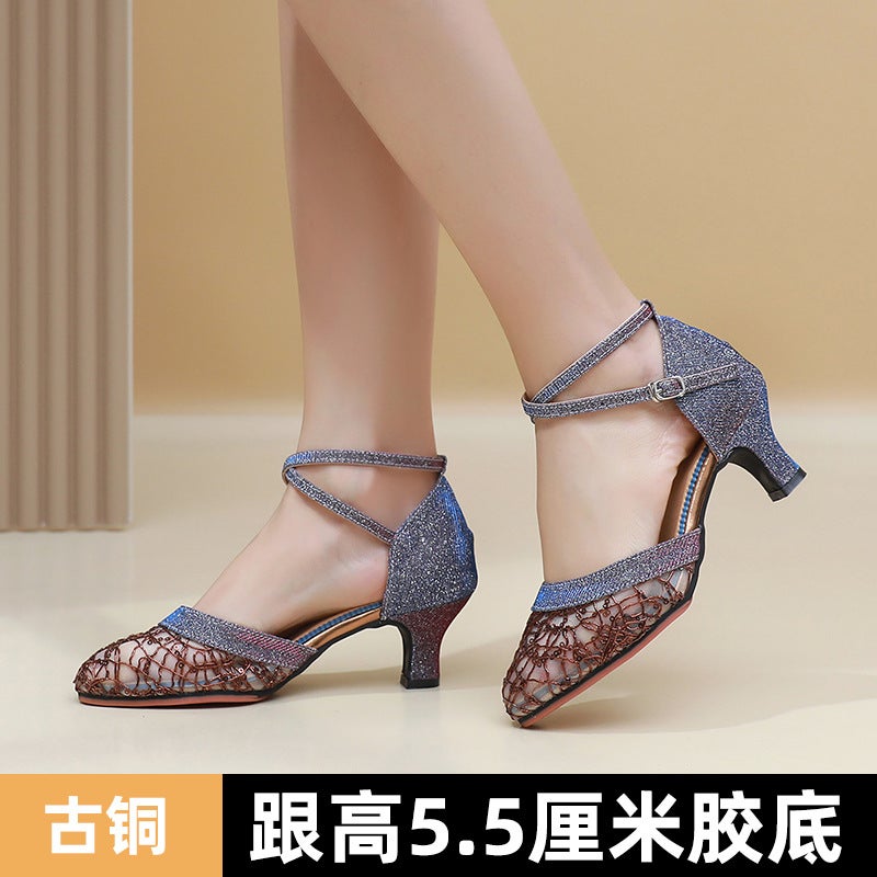 Breathable Mesh Low-Heeled Square Dance Shoes Adult Latin Dance Shoes Women'S Four Seasons Dance Shoes Modern Soft-Soled Ballroom Dance - Image 1