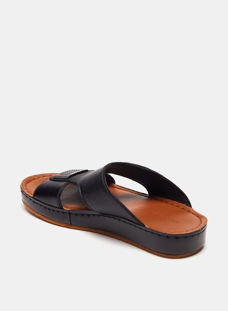 shoexpress Textured Slip On Arabic Sandals Black