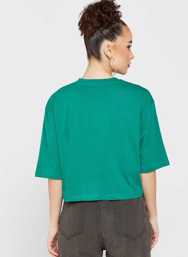 Ginger Oversized Graphic Crop T-Shirt