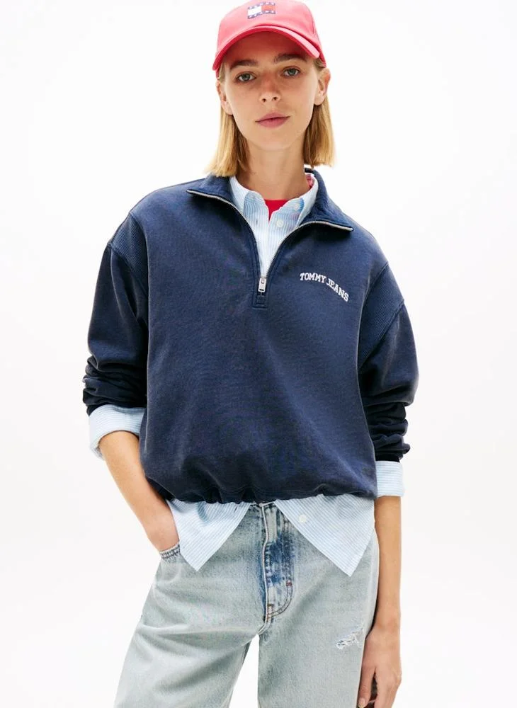 TOMMY JEANS Logo Crew Neck Sweatshirt