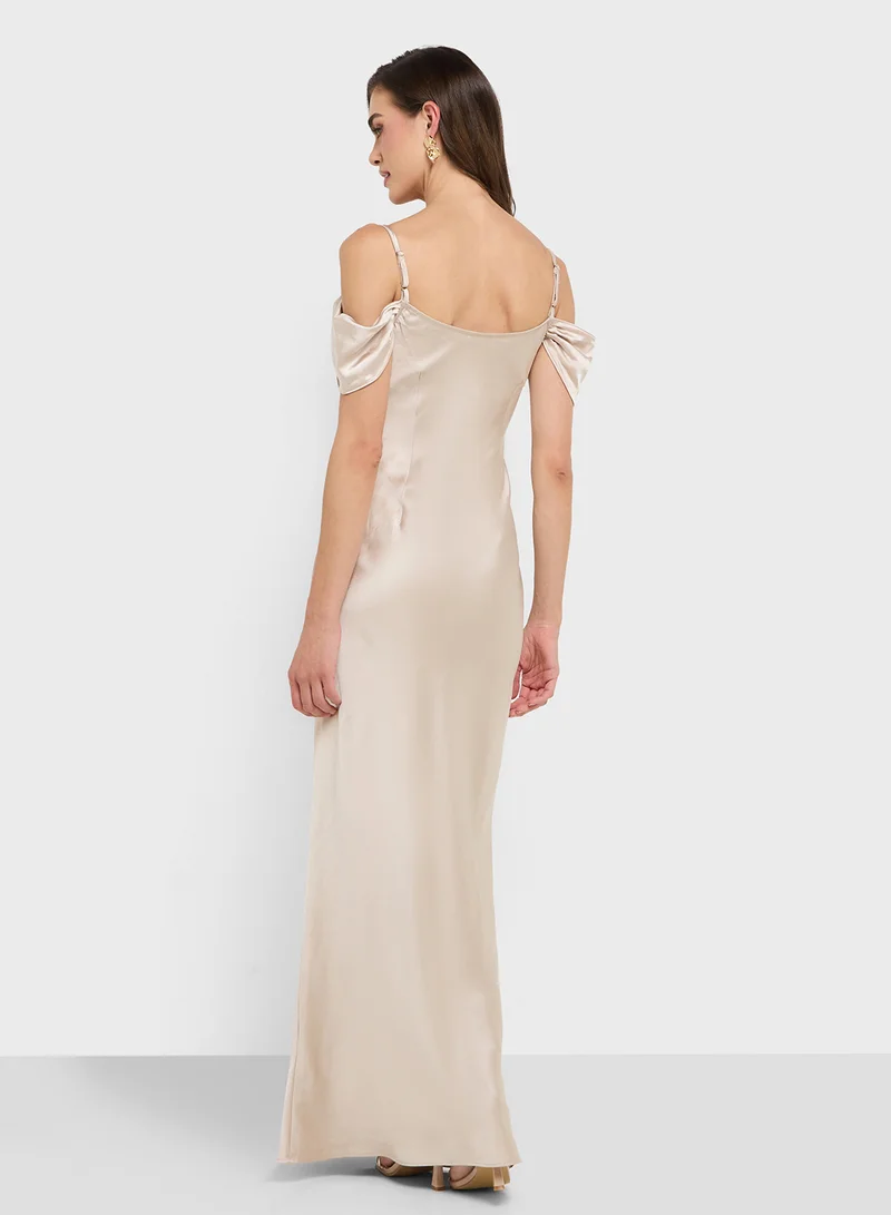 ستايل تشيت Satin Cowl Maxi Dress