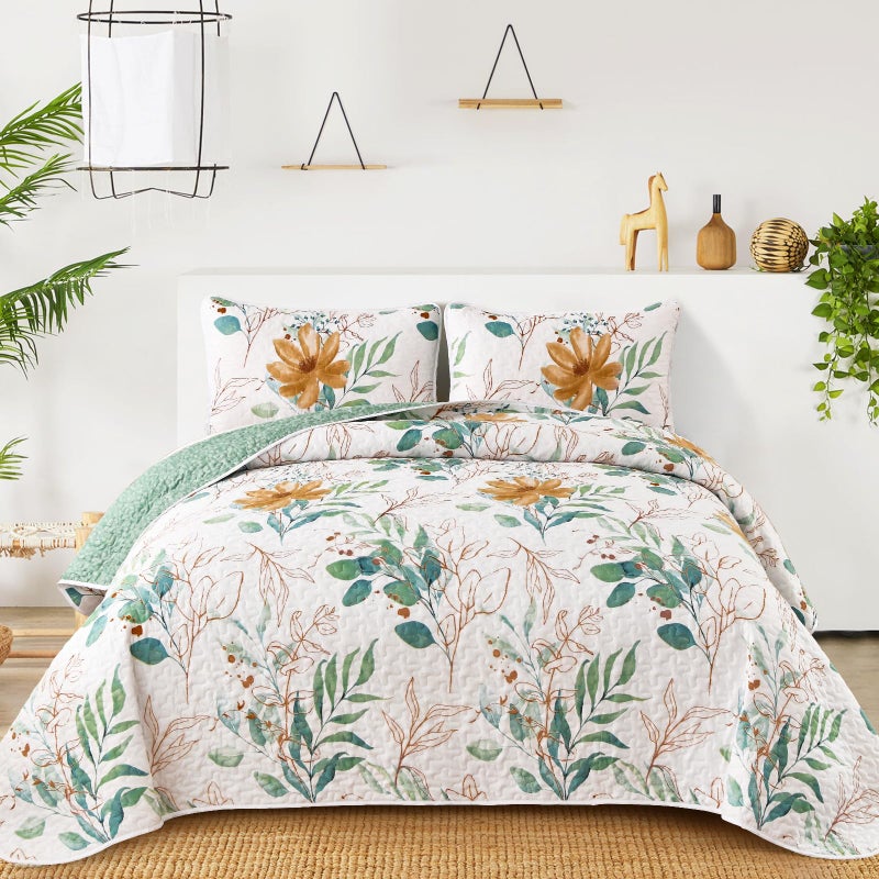 Anibedding Floral Quilt Set Queen,3 Pieces Reversible Elegant Green Leaves Pattern Bedspread Coverlet Soft Microfiber Bed Cover for All Season(96"x90") - Image 1
