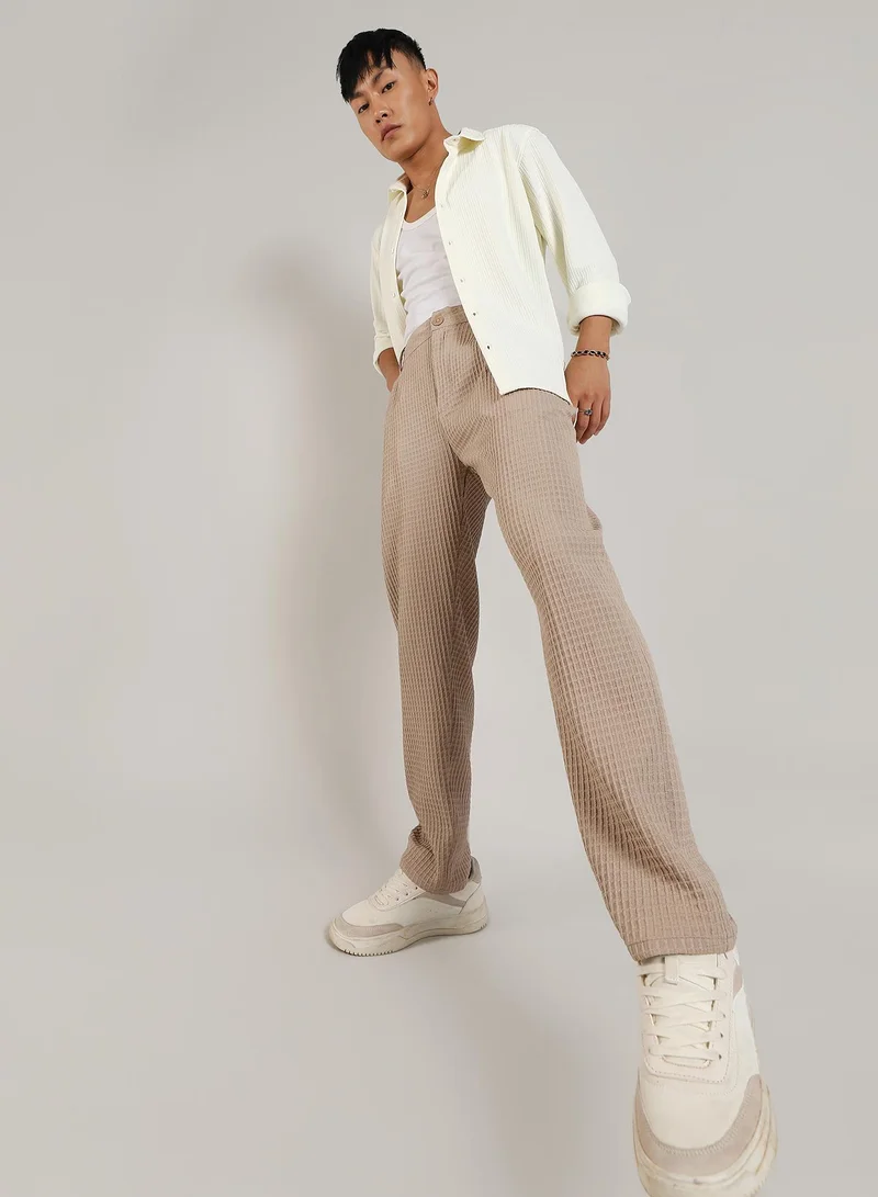 Campus Sutra Men's Beige Textured Graph Check Trousers