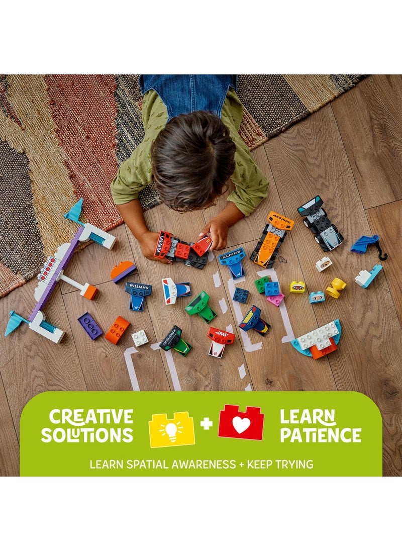 ليغو لعبة بناء سائقي وسيارات سباق الفورمولا 1® من LEGO® DUPLO® Town للمرح العائلي 10445  - Image 4