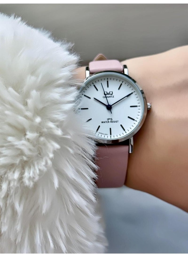 Q&Q Minimal Elegant Thin Case Women's Leather Band Wristwatch  - Image 2
