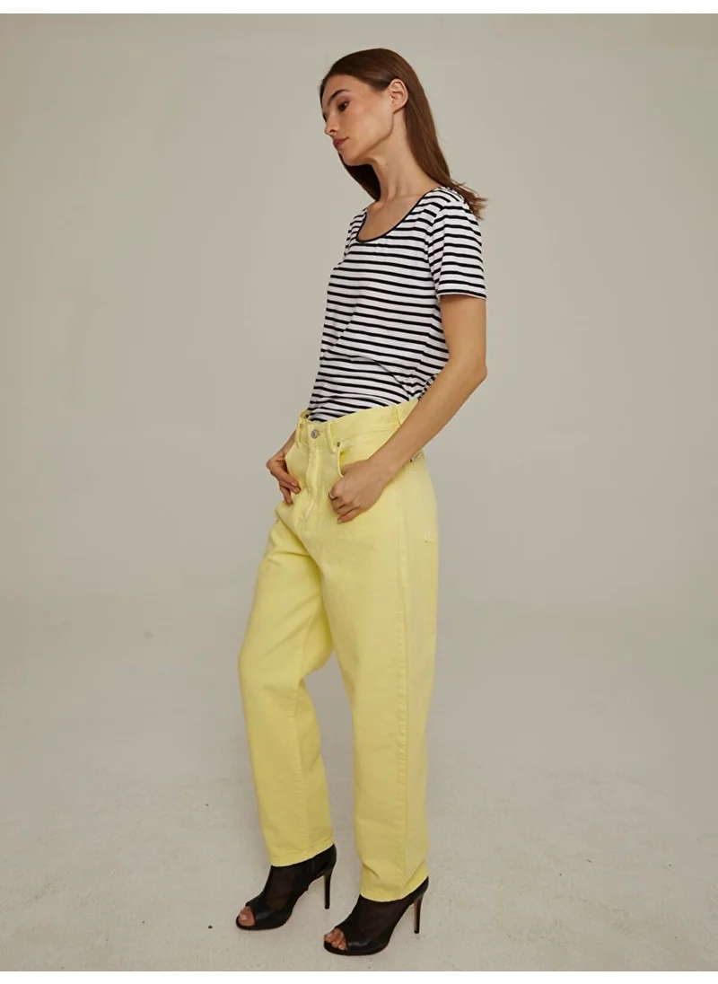 ال تي بي Women's Shena Relaxed Cut Jeans