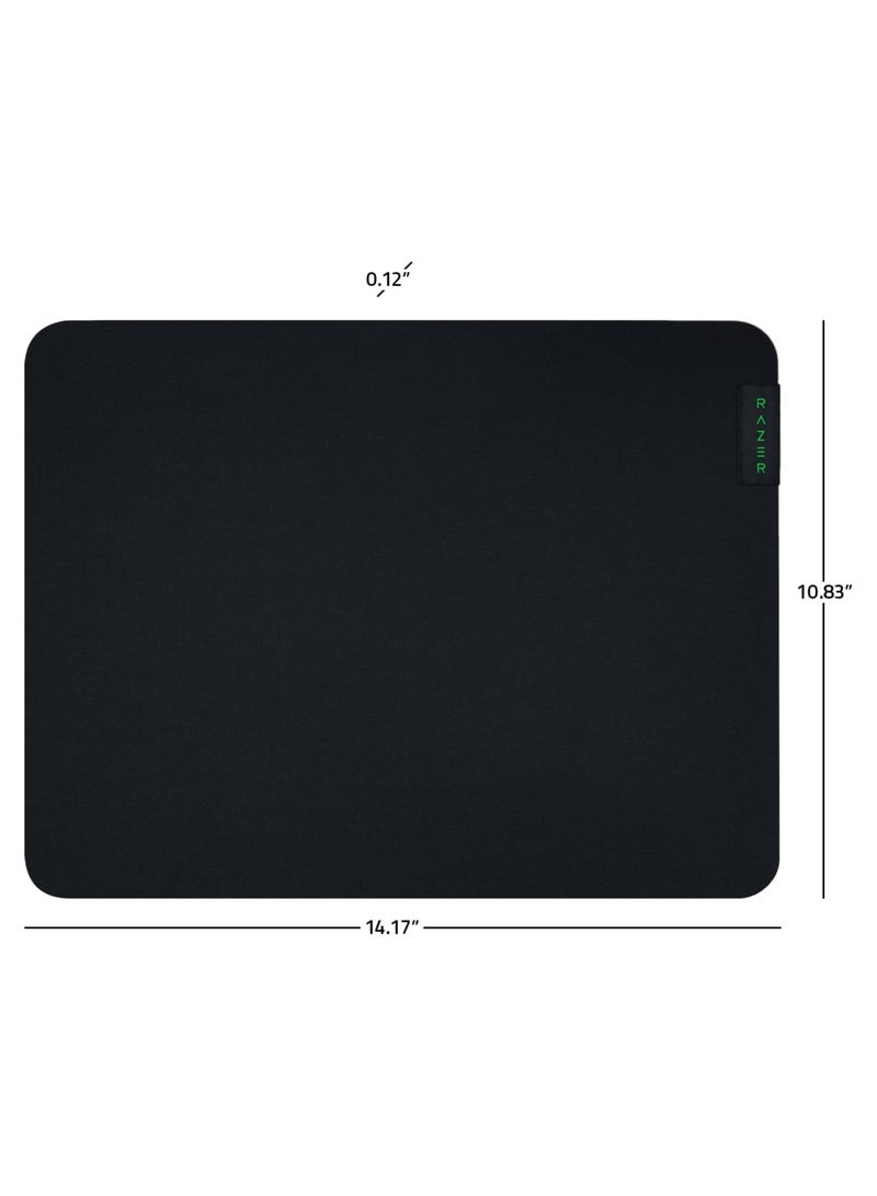 لوحة ماوس الألعاب القماشية Razer Gigantus v2 (متوسطة): رغوة سميكة وعالية الكثافة - قاعدة غير قابلة للانزلاق - أسود كلاسيكي  - Image 3