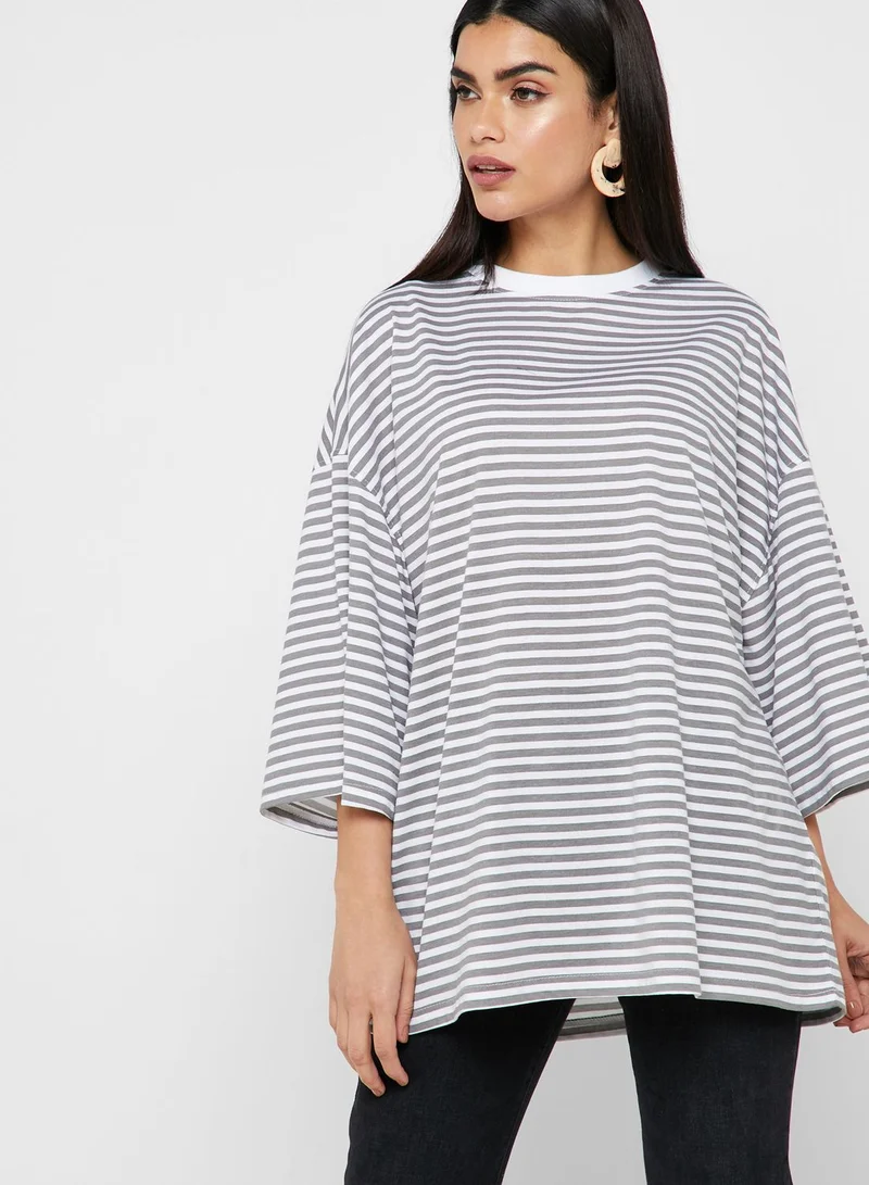 Missguided Petite Striped Oversized T-Shirt