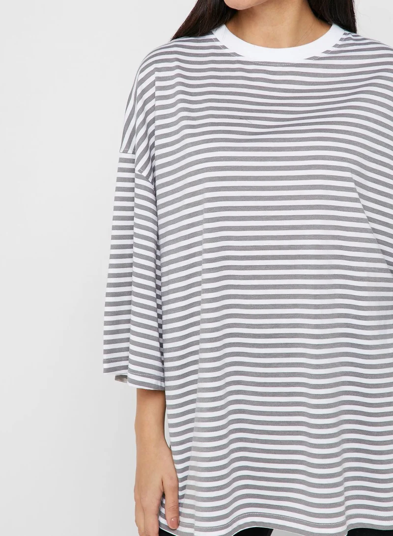 Missguided Petite Striped Oversized T-Shirt