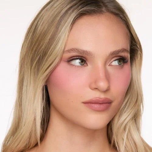 Charlotte Tilbury AIRBRUSH FLAWLESS BLUSH BLUR LOVED UP