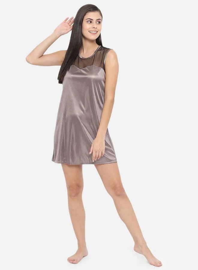 تايك تو كلاموتن فستان نوم ساتان بياقة وهمية