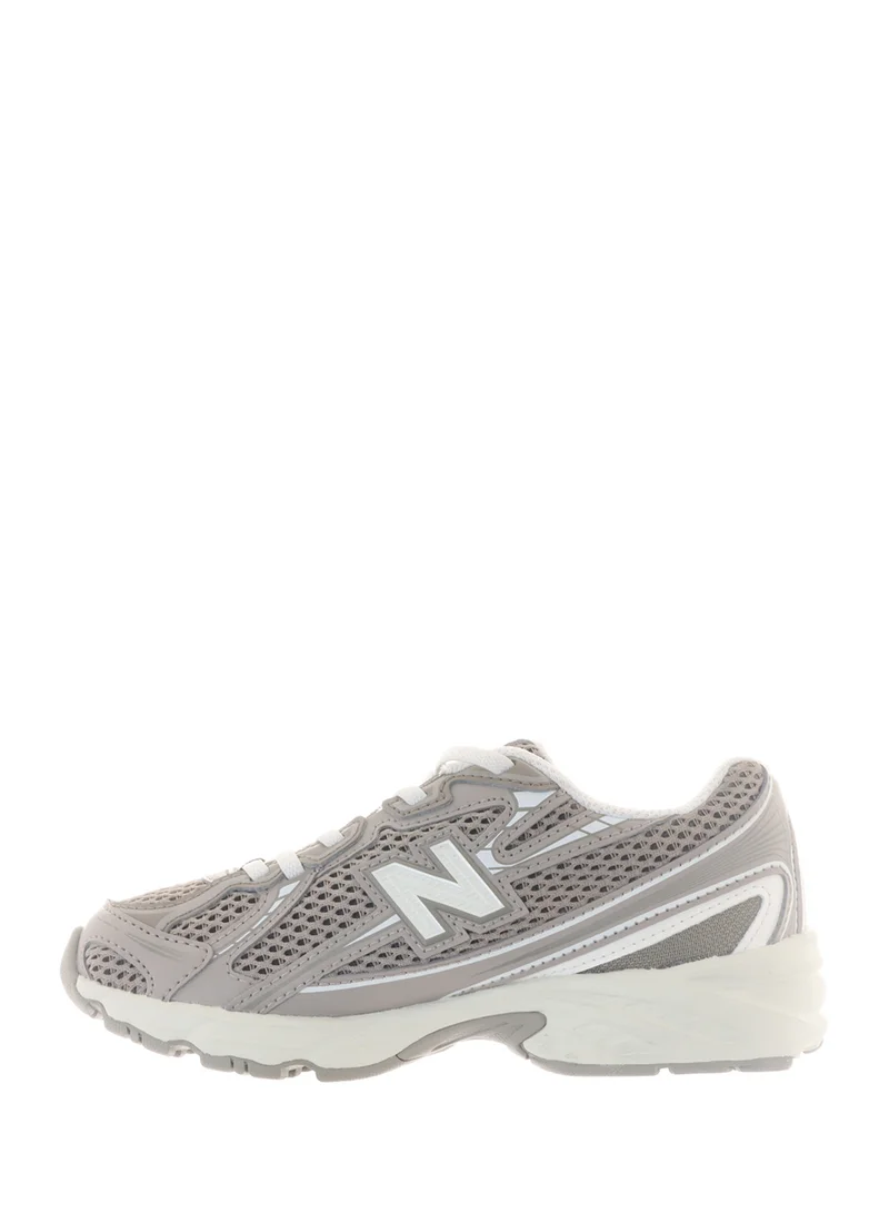 New Balance 740