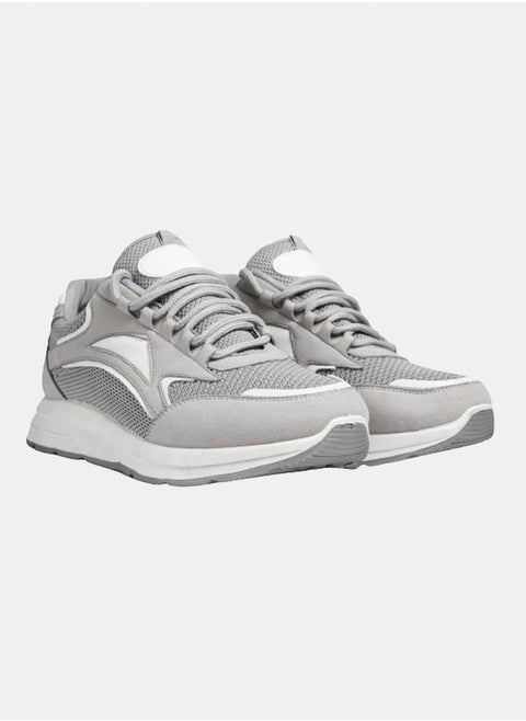 High Top Sneaker