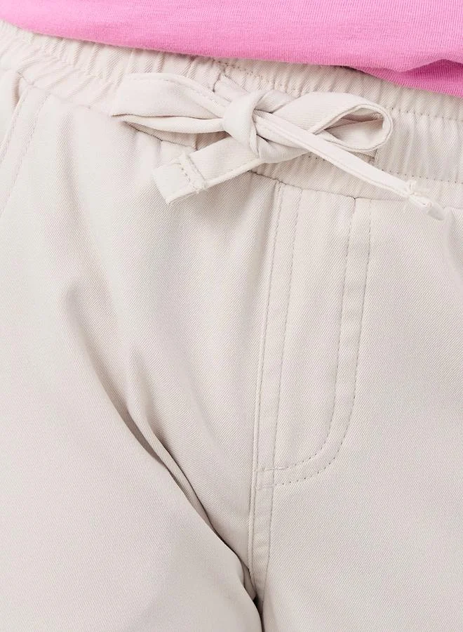 Styli Styli Solid Twill Pants with Drawstring