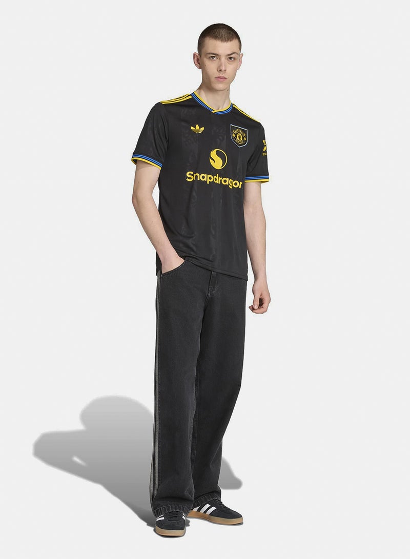 Adidas Manchester United 25/26 Third Jersey - Image 3