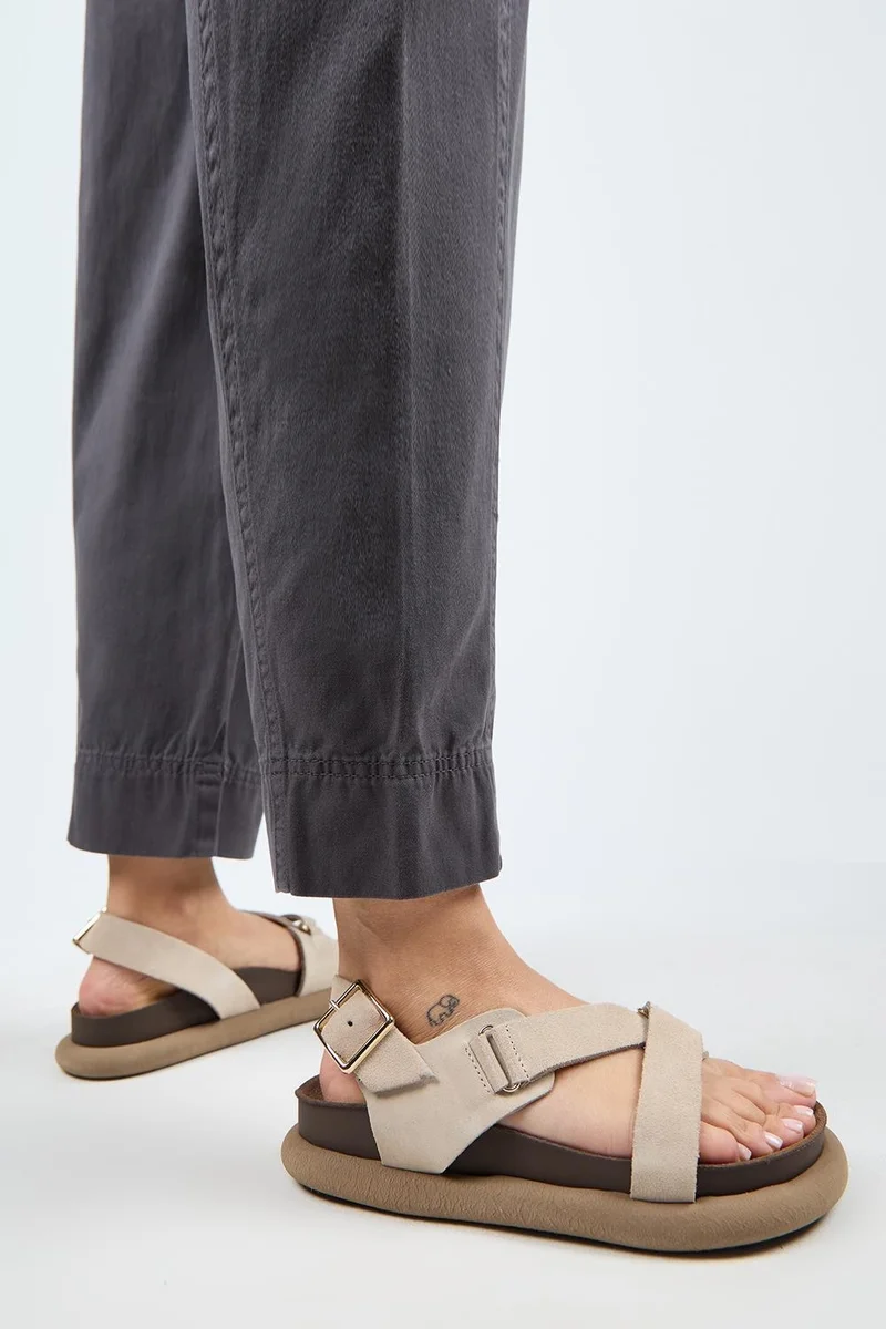 Manijero Manijero Azelya Women's Genuine Leather Buckle Strap Sandals Beige
