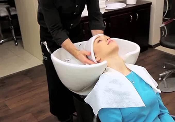 KUDIZE Disposable Non-Woven Water Absorbent, Bath, Face and Body Towel for Travel, Spa, Parlor, Massage, Makeup Removal, Beauty, Hair & Home Care (Size 18 * 18 Inches, Pack of 50) - Image 5