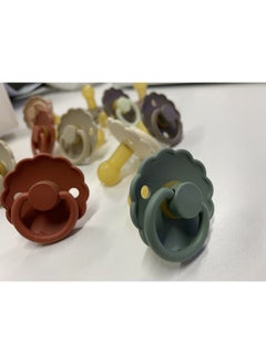FRIGG Daisy Latex Baby Pacifier, 0-6 Months, Pack of 1, Size 1 - Baked Clay  - Image 3