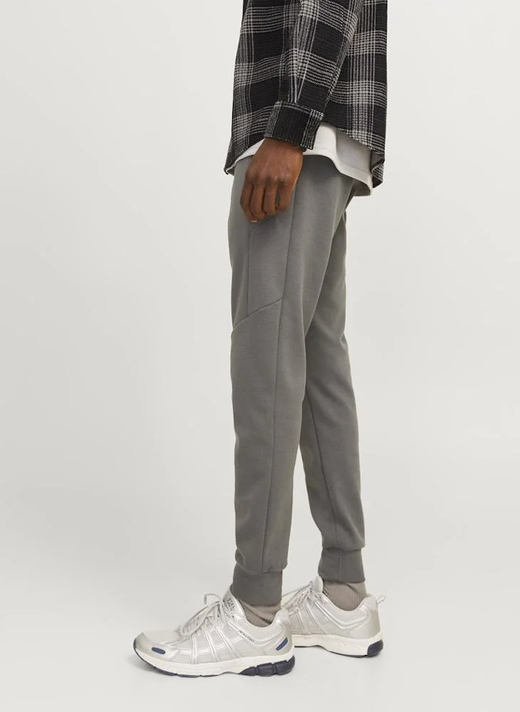 جاك اند جونز Drawstring Cuffed Sweatpants