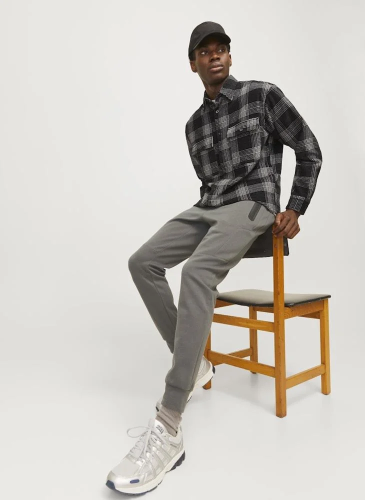 جاك اند جونز Drawstring Cuffed Sweatpants