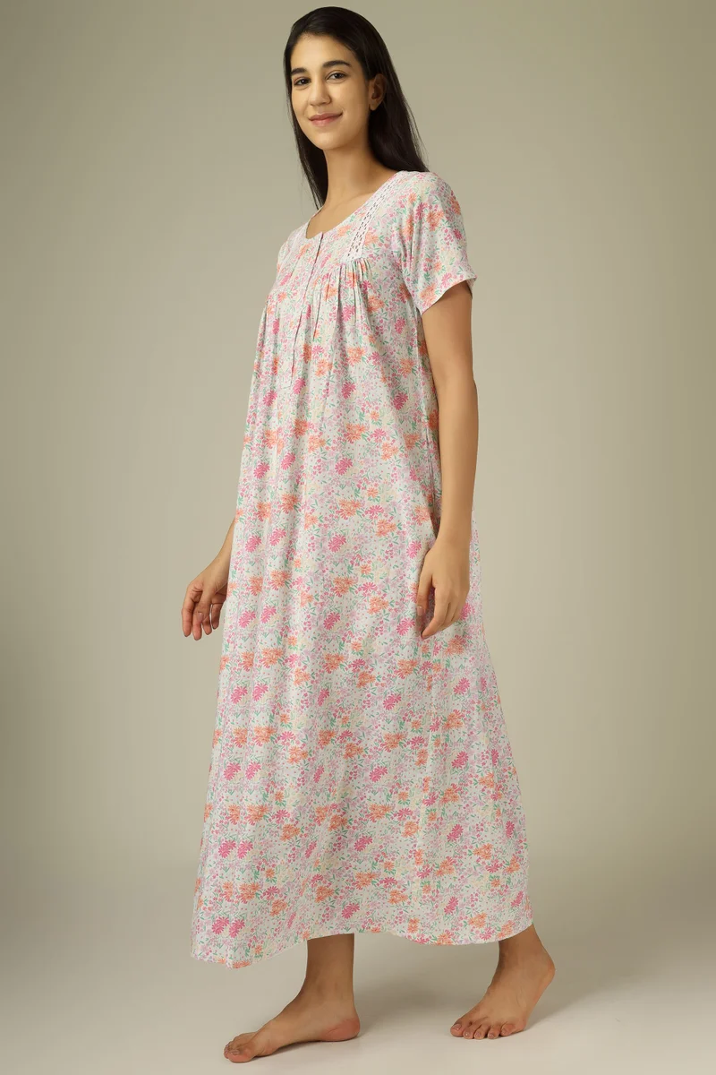 After Dark Buttercup, Multicolor Nightdress
