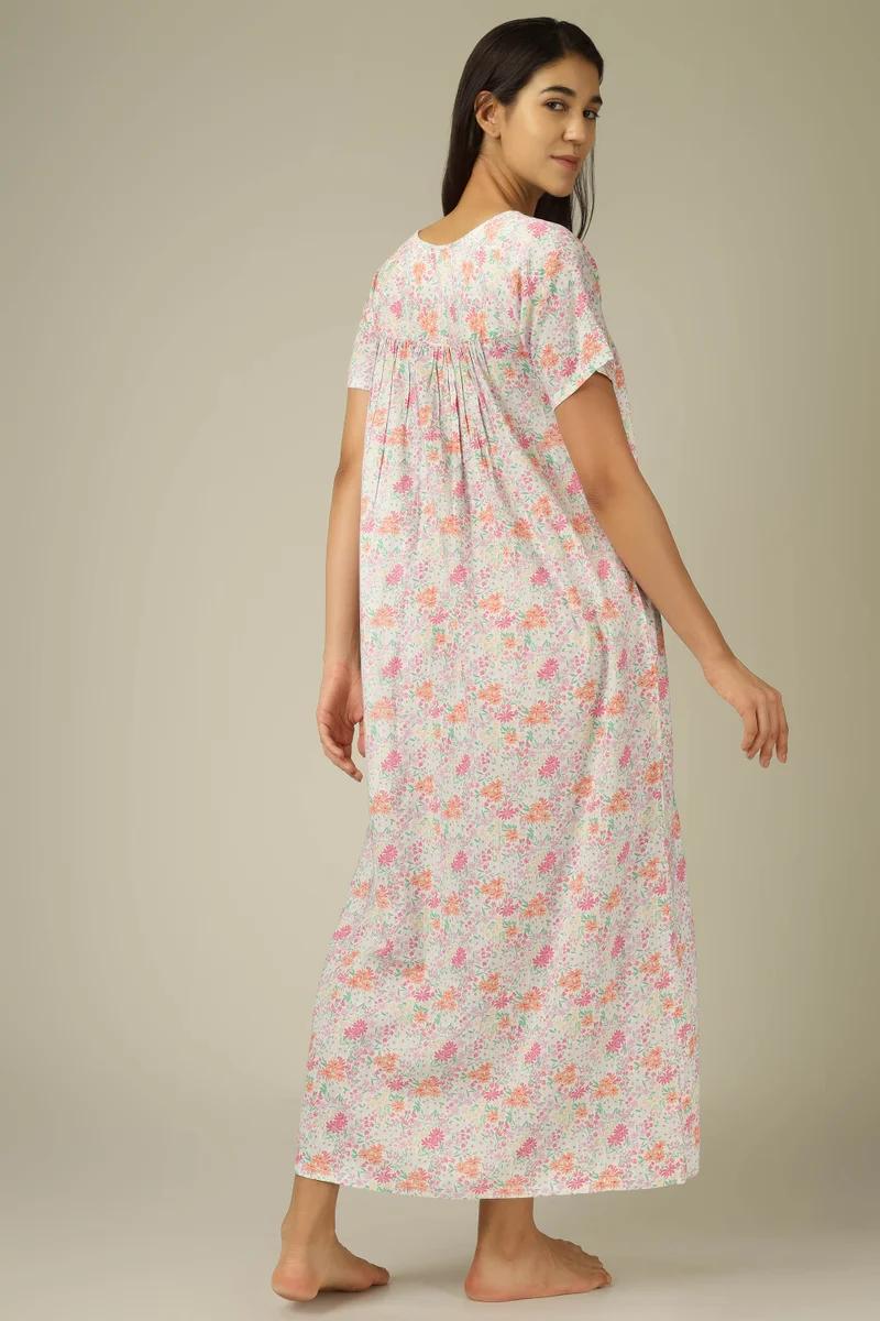 After Dark Buttercup, Multicolor Nightdress